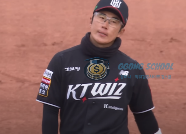 KT 위즈 vs 롯데 자이언츠 선발 라인업 흐름 분석 인포그래픽